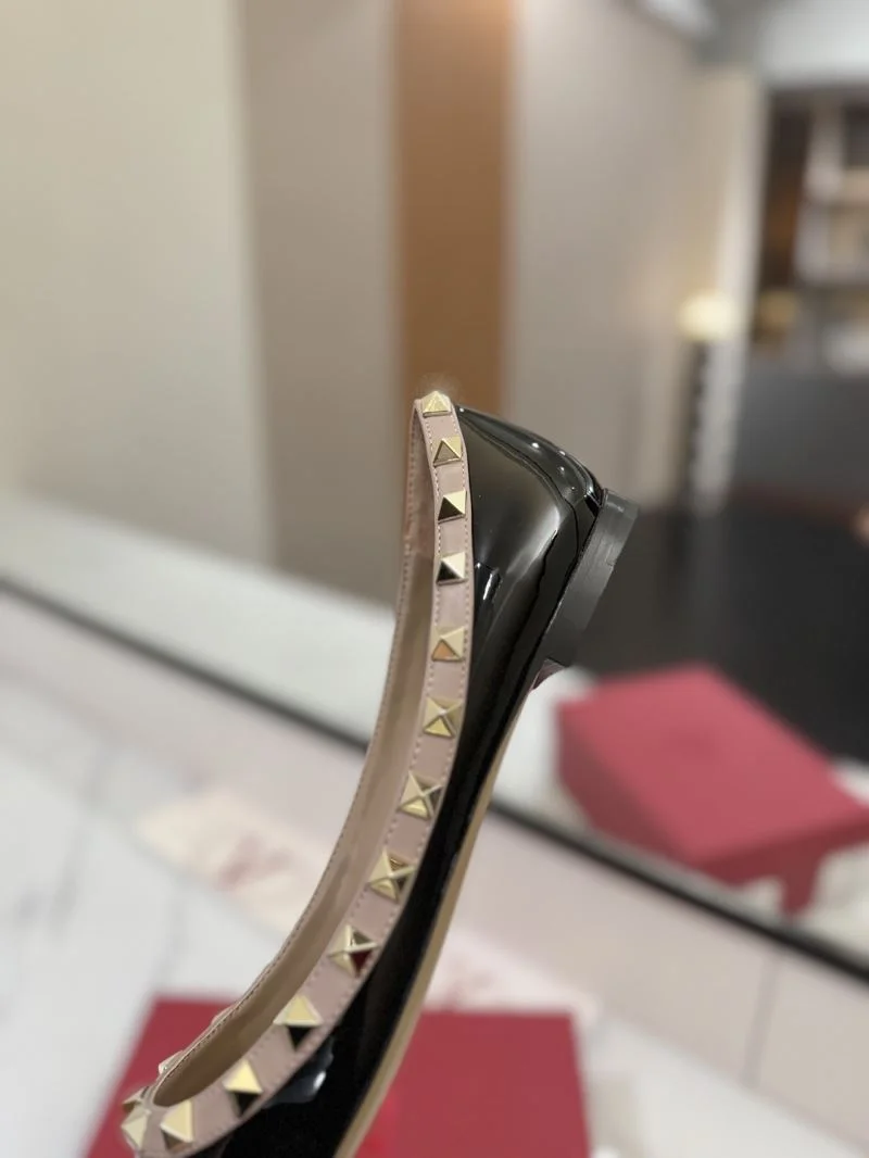 Valentino Flat Shoes Popular 36502