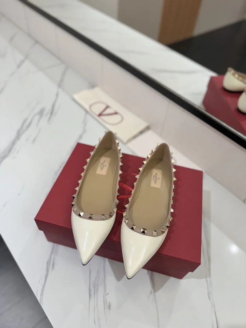 Valentino Flat Shoes Popular 36498