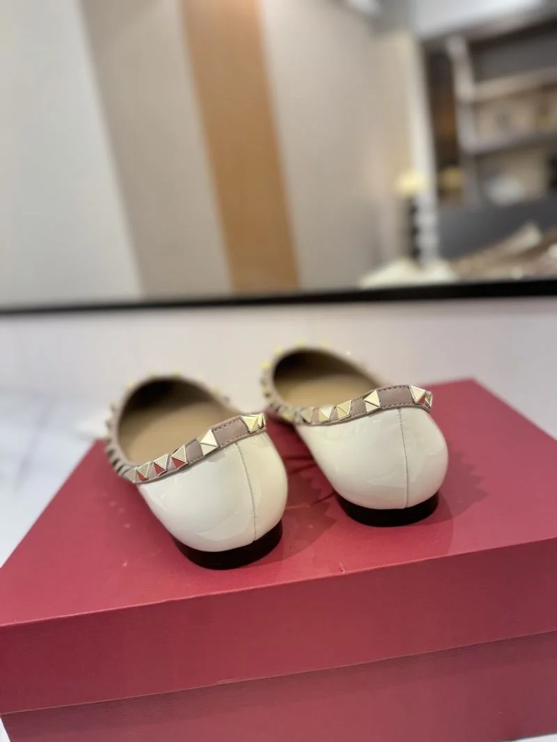 Valentino Flat Shoes Popular 36498