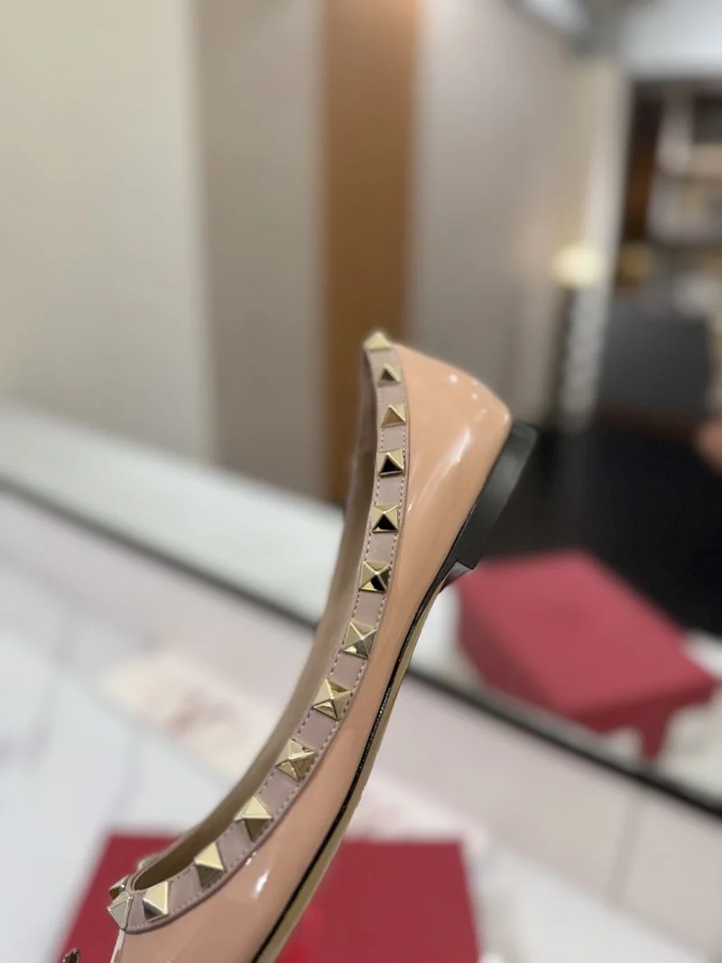 ModernLook Valentino Flat Shoes 36504