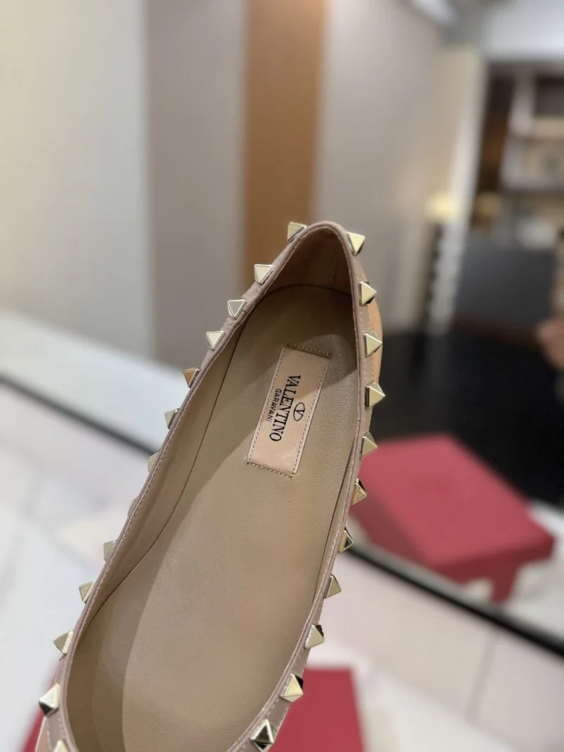 ModernLook Valentino Flat Shoes 36504