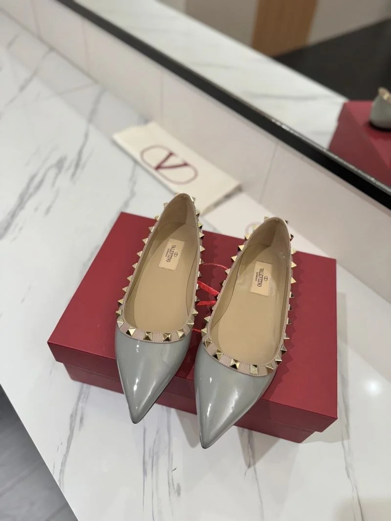 Valentino Flat Shoes Modern 36477