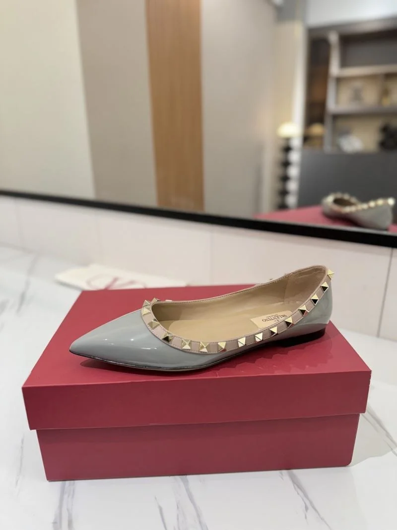 Valentino Flat Shoes Modern 36477