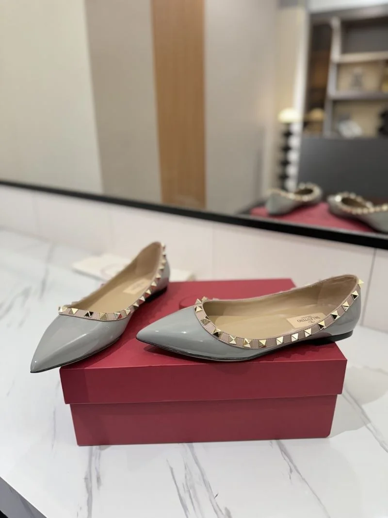 Valentino Flat Shoes Modern 36477
