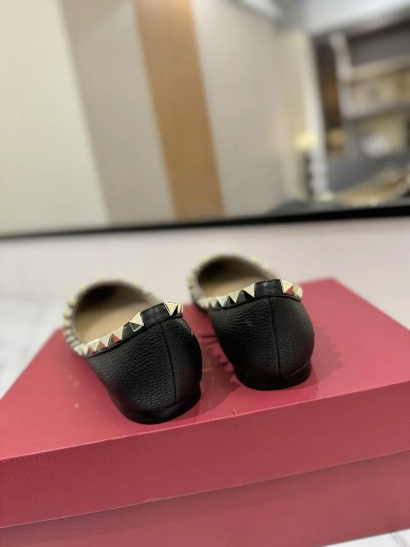 Valentino Flat Shoes FashionForward 36479