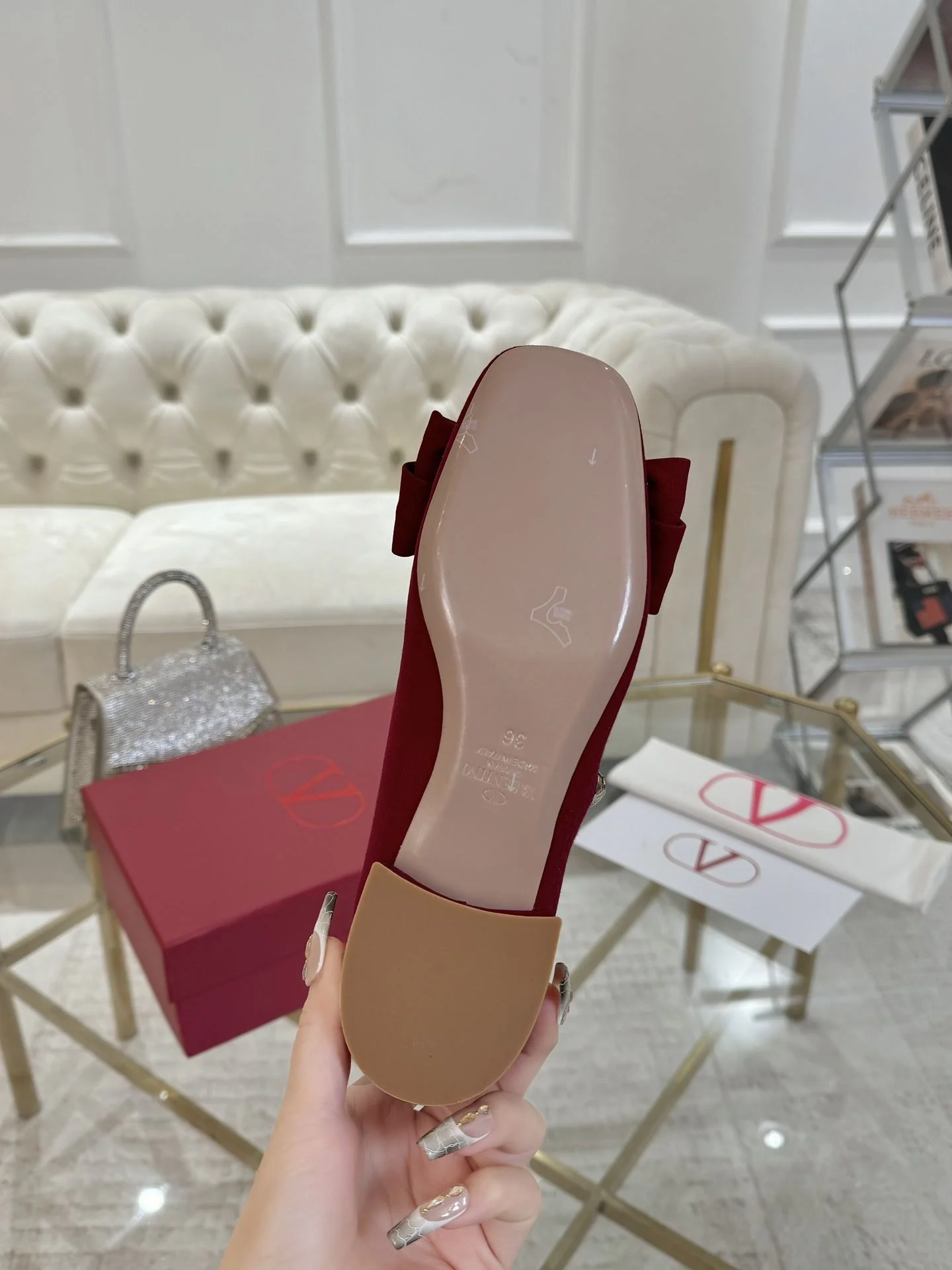 Durable Valentino Flat Shoes 36246