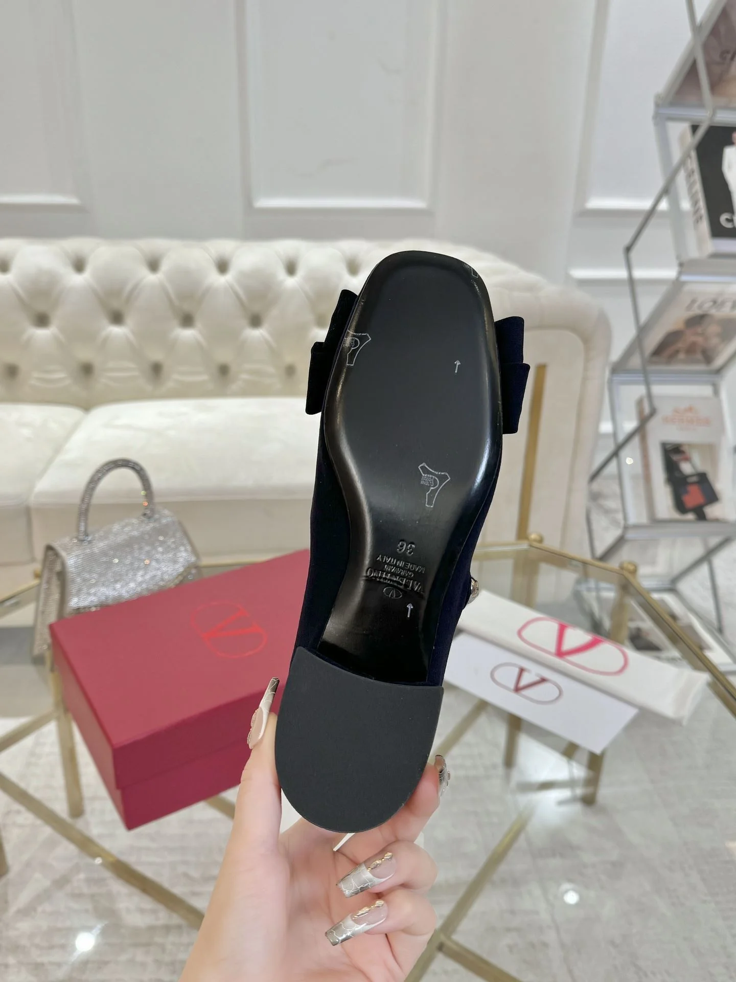 Practical Valentino Flat Shoes 36250