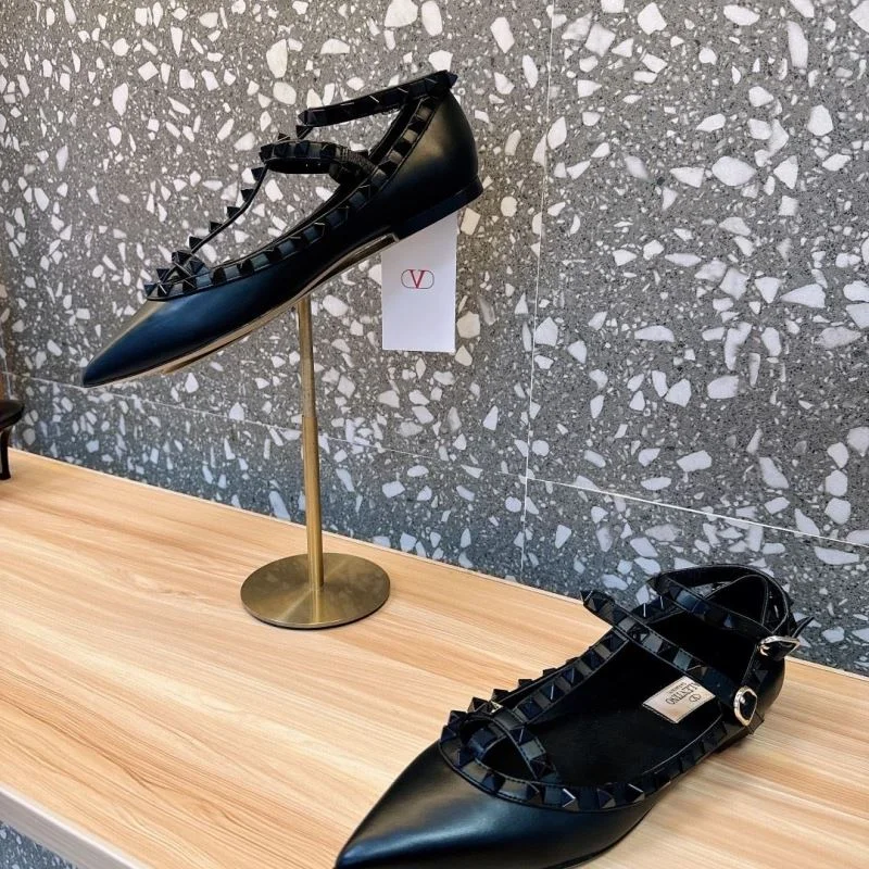 Valentino Flat Shoes FreshLook 36244
