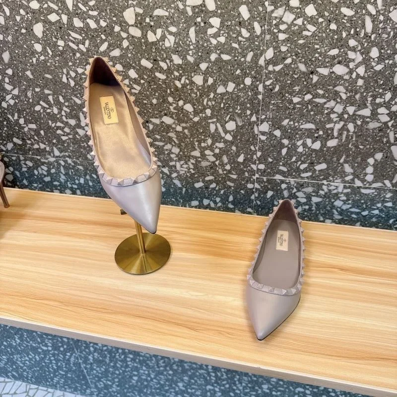 QuickDry Valentino Flat Shoes 36237