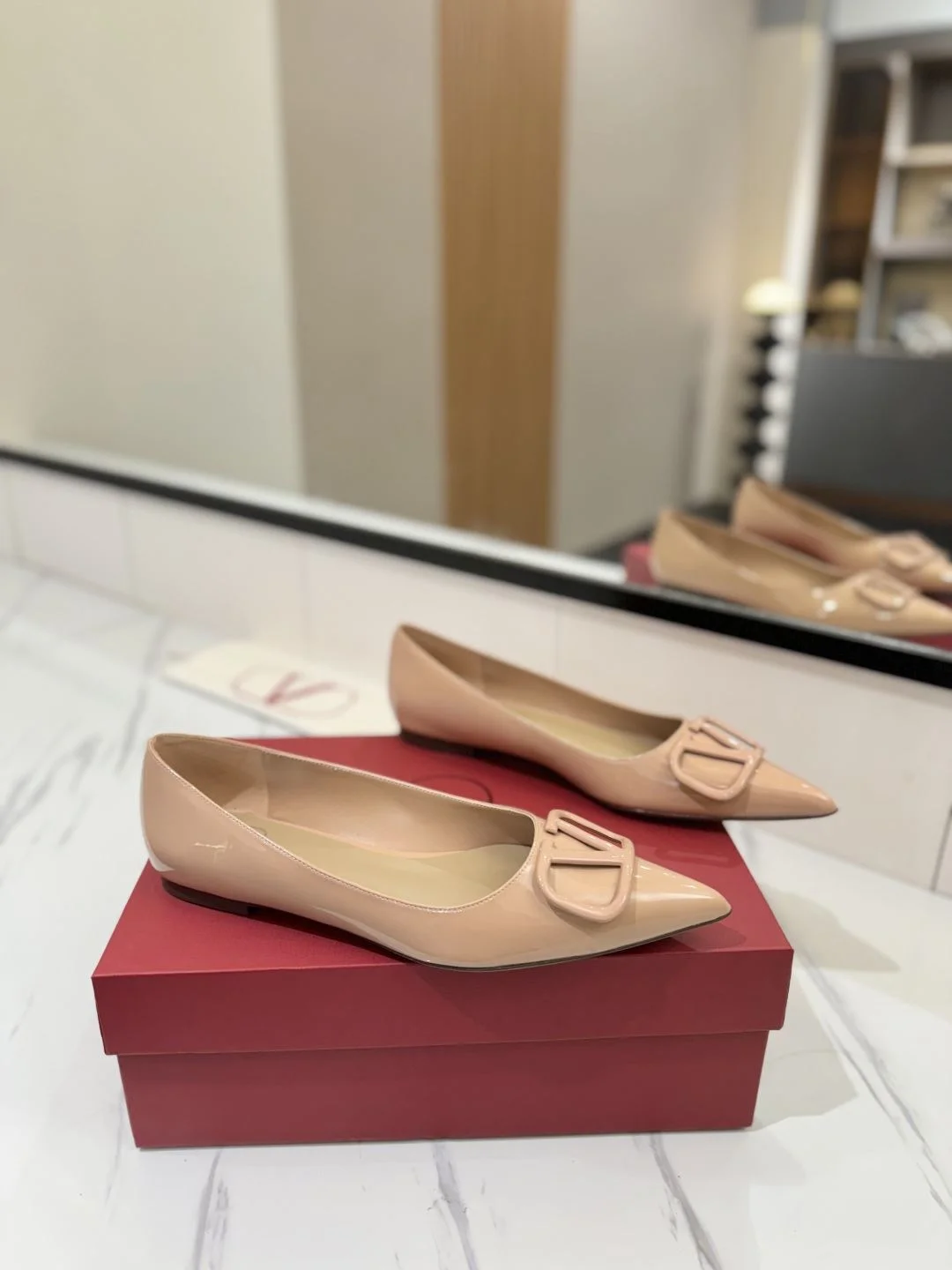 Valentino Flat Shoes StreetReady 36227