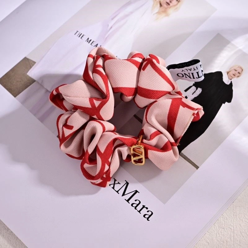Effortless Valentino Hairpins 209055