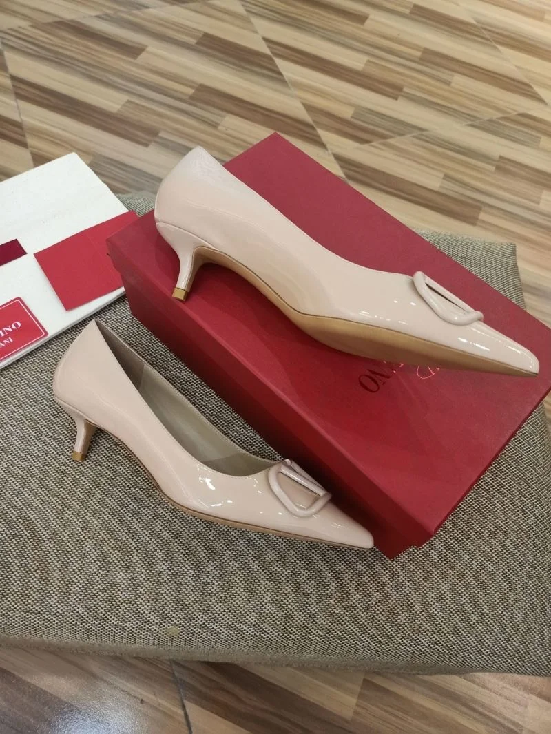 Valentino Heeled Shoes Stylish 36765
