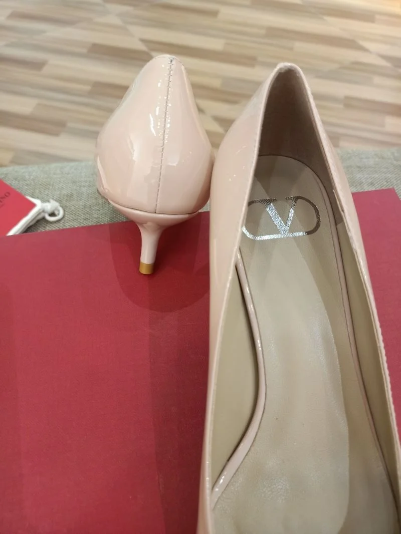 Valentino Heeled Shoes Stylish 36765