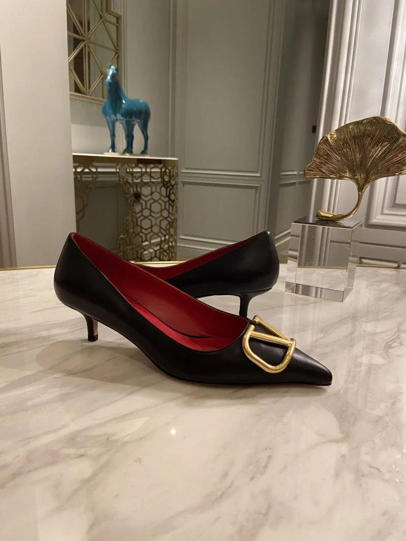 Minimalist Valentino Heeled Shoes 36793