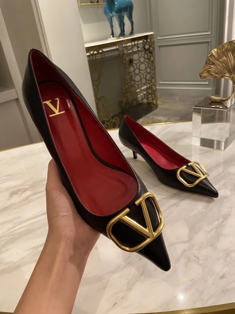 Minimalist Valentino Heeled Shoes 36793