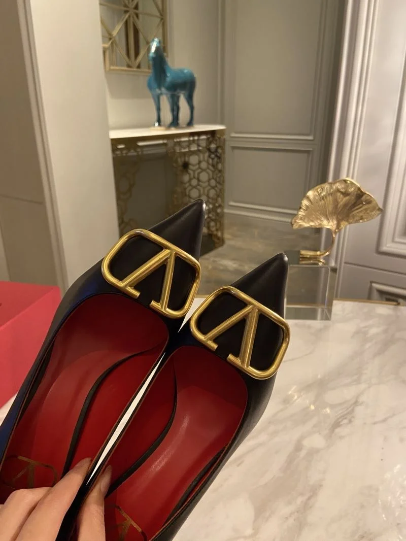 Versatile Valentino Heeled Shoes 36779
