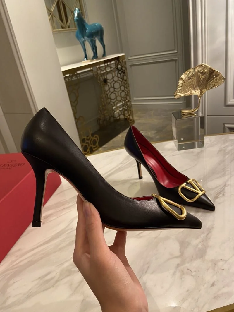 Versatile Valentino Heeled Shoes 36779