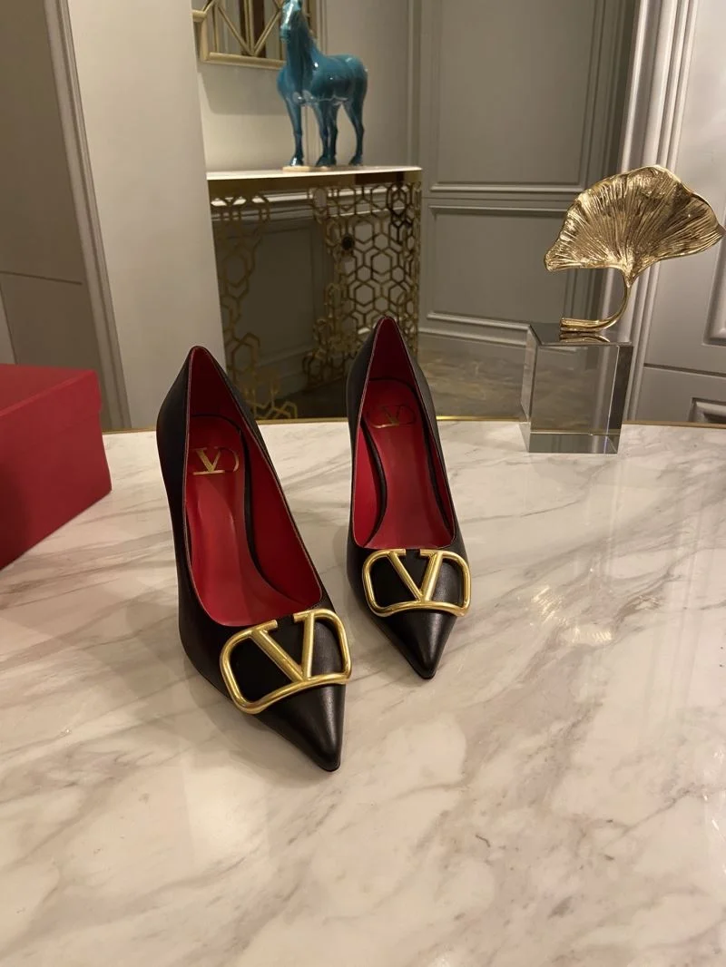 Versatile Valentino Heeled Shoes 36779