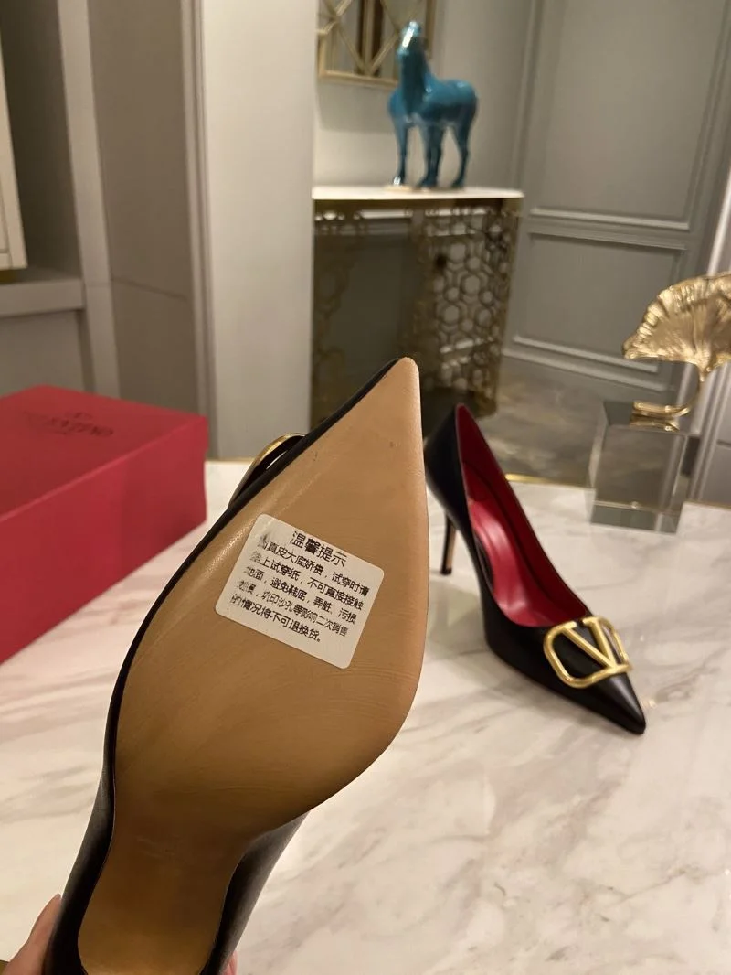 Versatile Valentino Heeled Shoes 36779