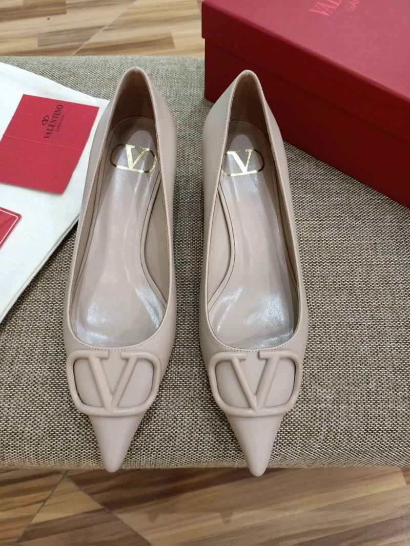 Vibrant Valentino Heeled Shoes 36778