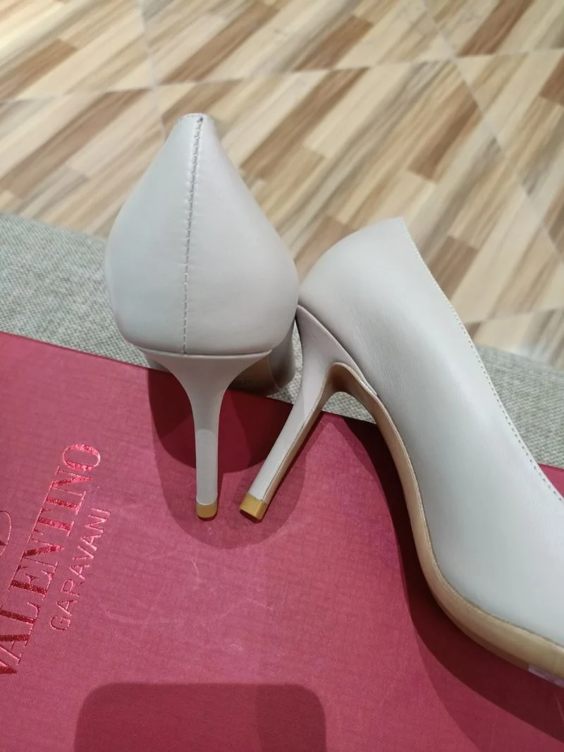 Valentino Heeled Shoes Durable 36768