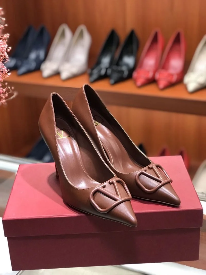 UrbanChic Valentino Heeled Shoes 36770