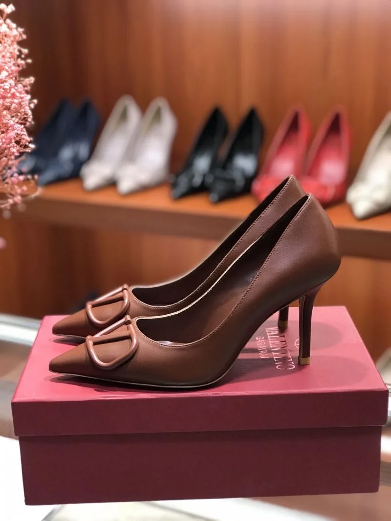 UrbanChic Valentino Heeled Shoes 36770