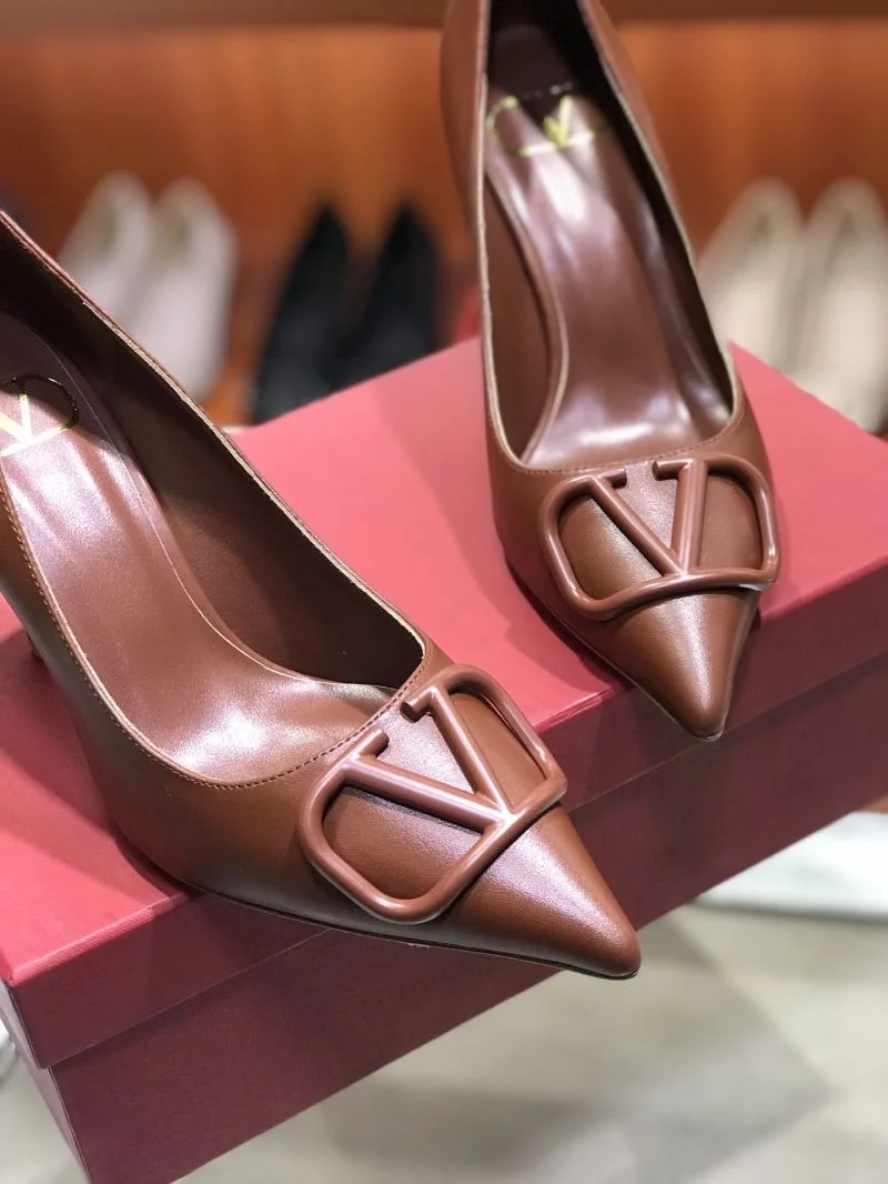 UrbanChic Valentino Heeled Shoes 36770