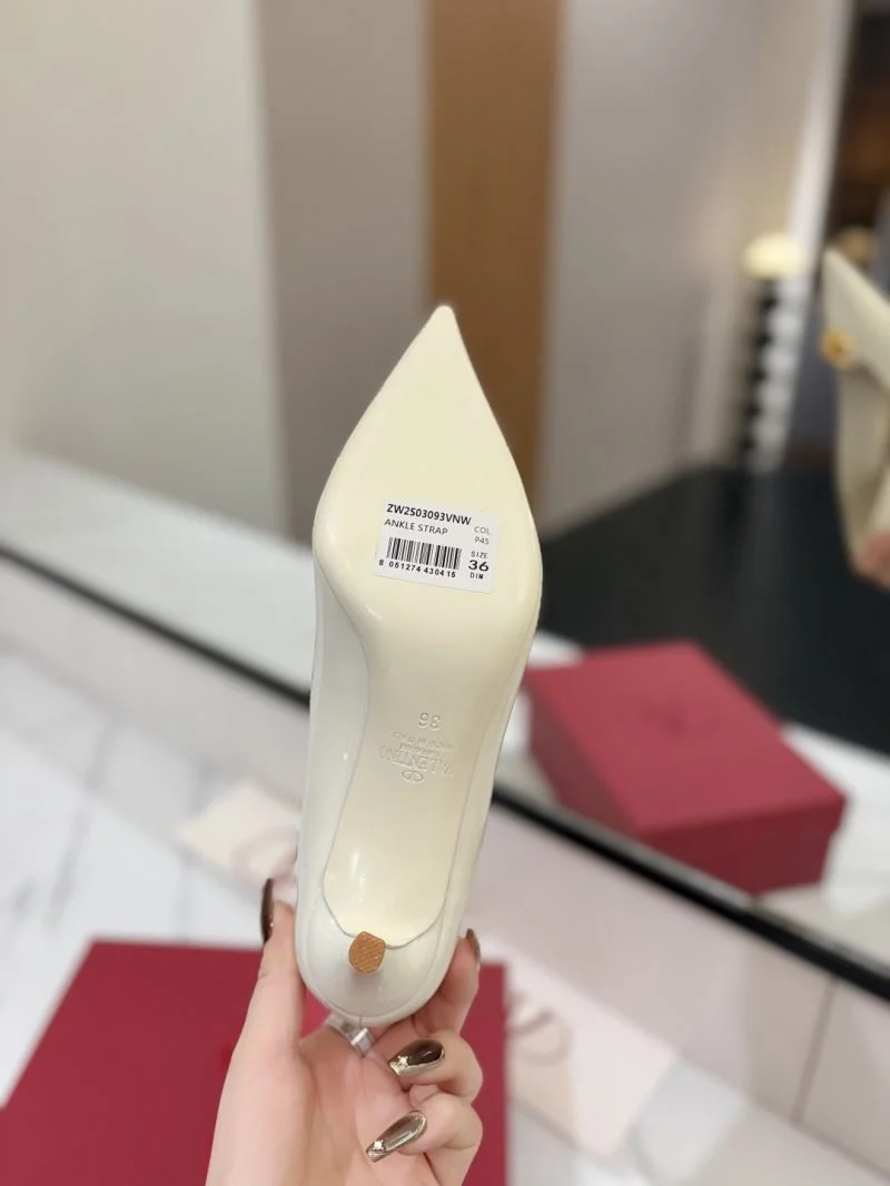 Valentino Heeled Shoes MoistureWicking 36751