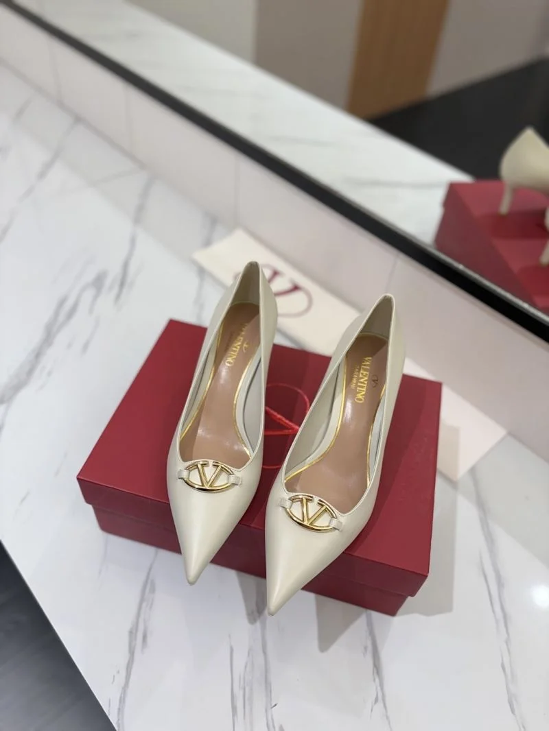 RelaxedFit Valentino Heeled Shoes 36740