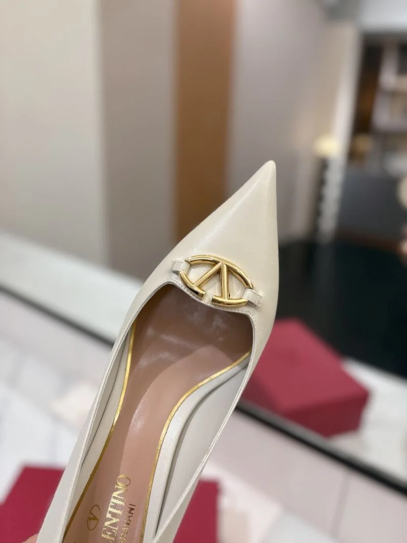RelaxedFit Valentino Heeled Shoes 36740