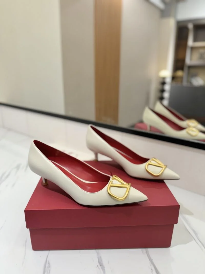 Valentino Heeled Shoes Sporty 36748