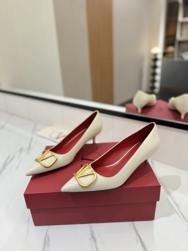Valentino Heeled Shoes Sporty 36748
