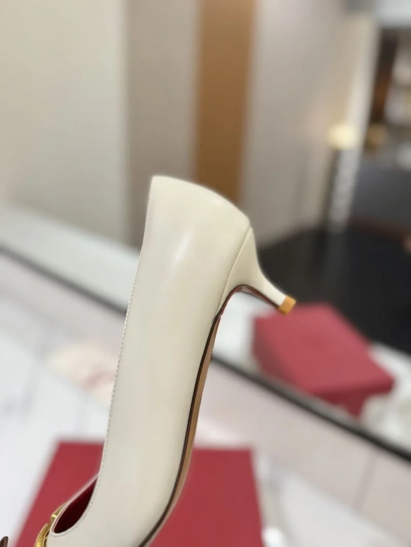 Valentino Heeled Shoes Sporty 36748