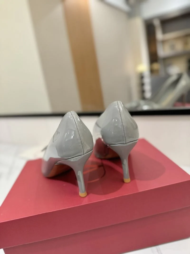 Comfortable Valentino Heeled Shoes 36736