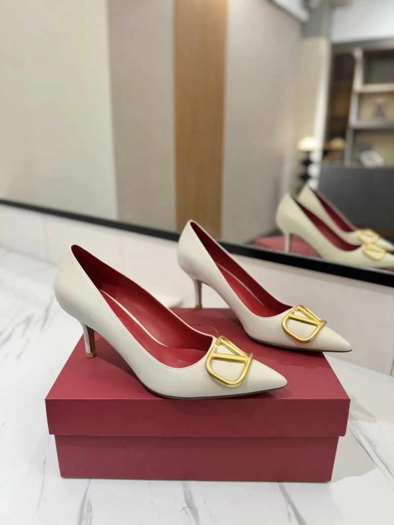 Flexible Valentino Heeled Shoes 36731