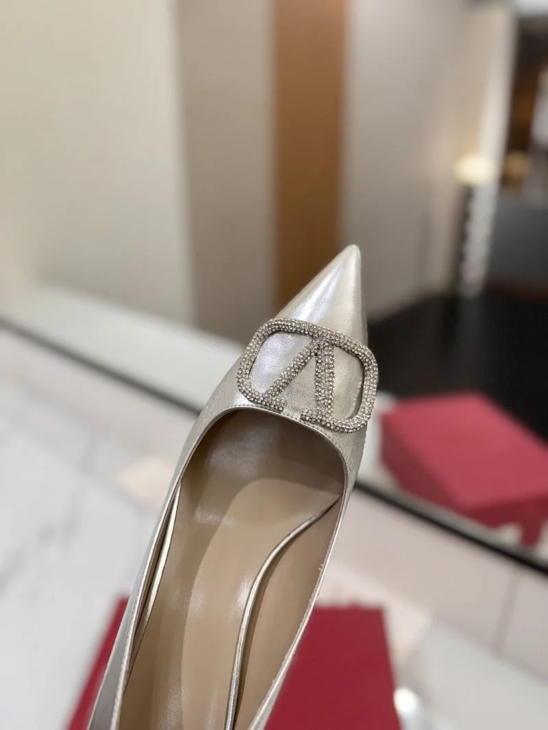 Valentino Heeled Shoes HighQuality 36742