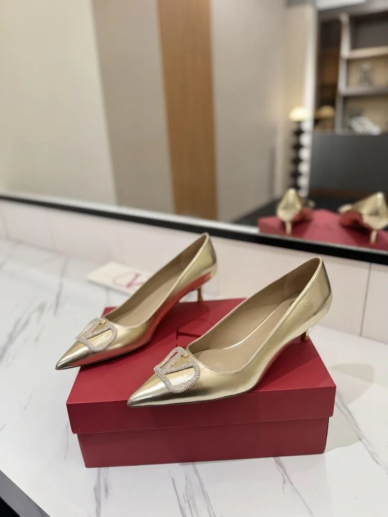 Valentino Heeled Shoes Compact 36726