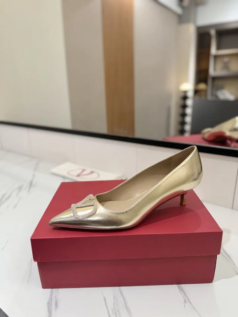 Valentino Heeled Shoes Compact 36726