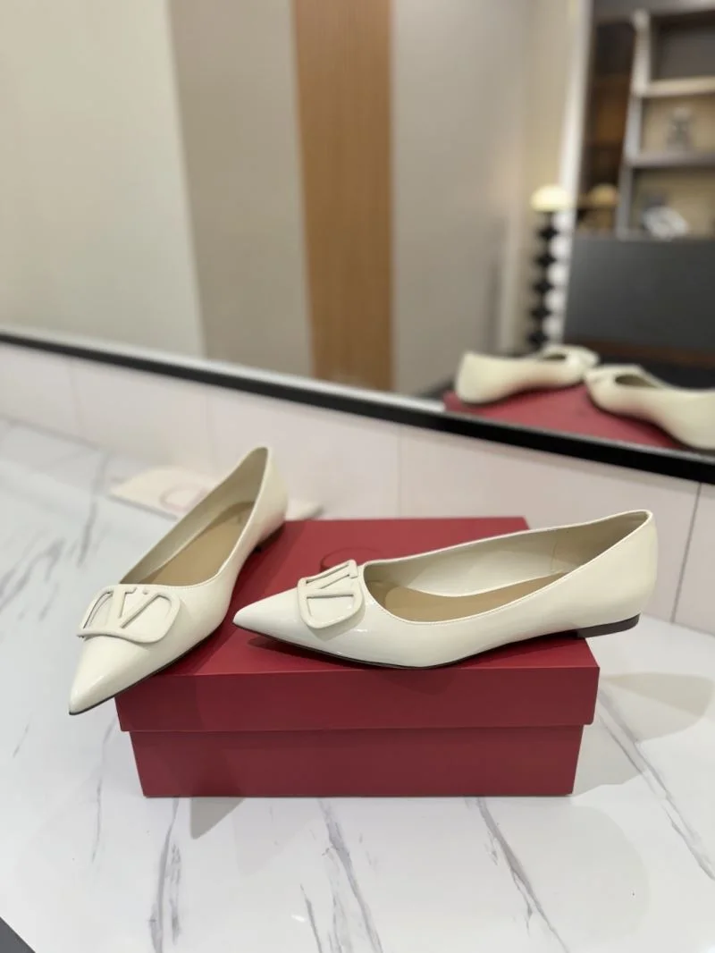 Tailored Valentino Heeled Shoes 36729