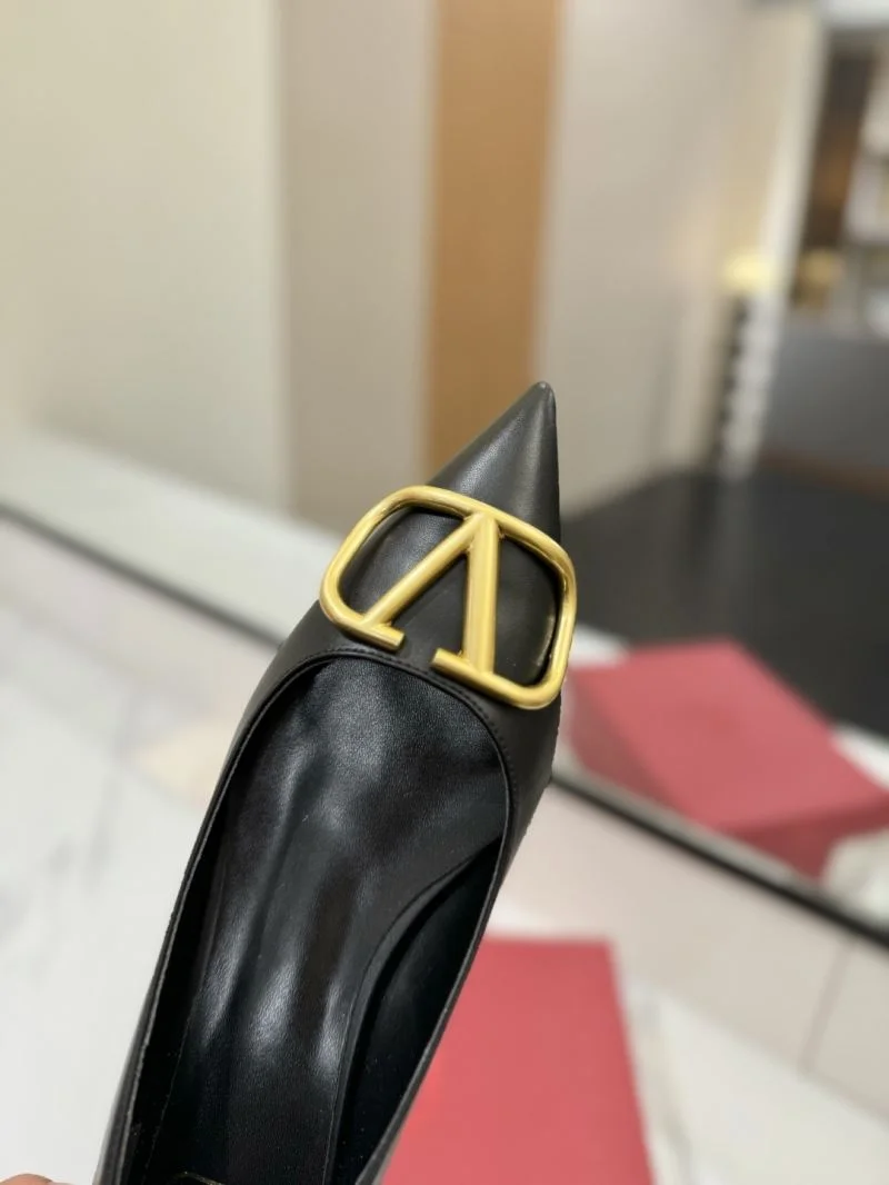 Valentino Heeled Shoes HighQuality 36738