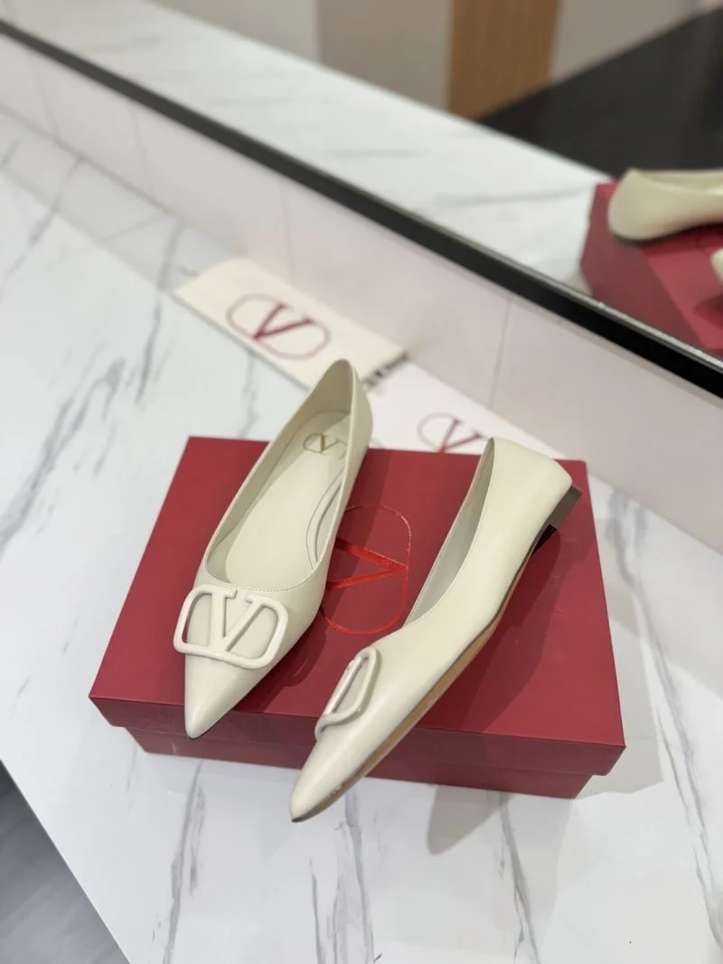 Comfortable Valentino Heeled Shoes 36724