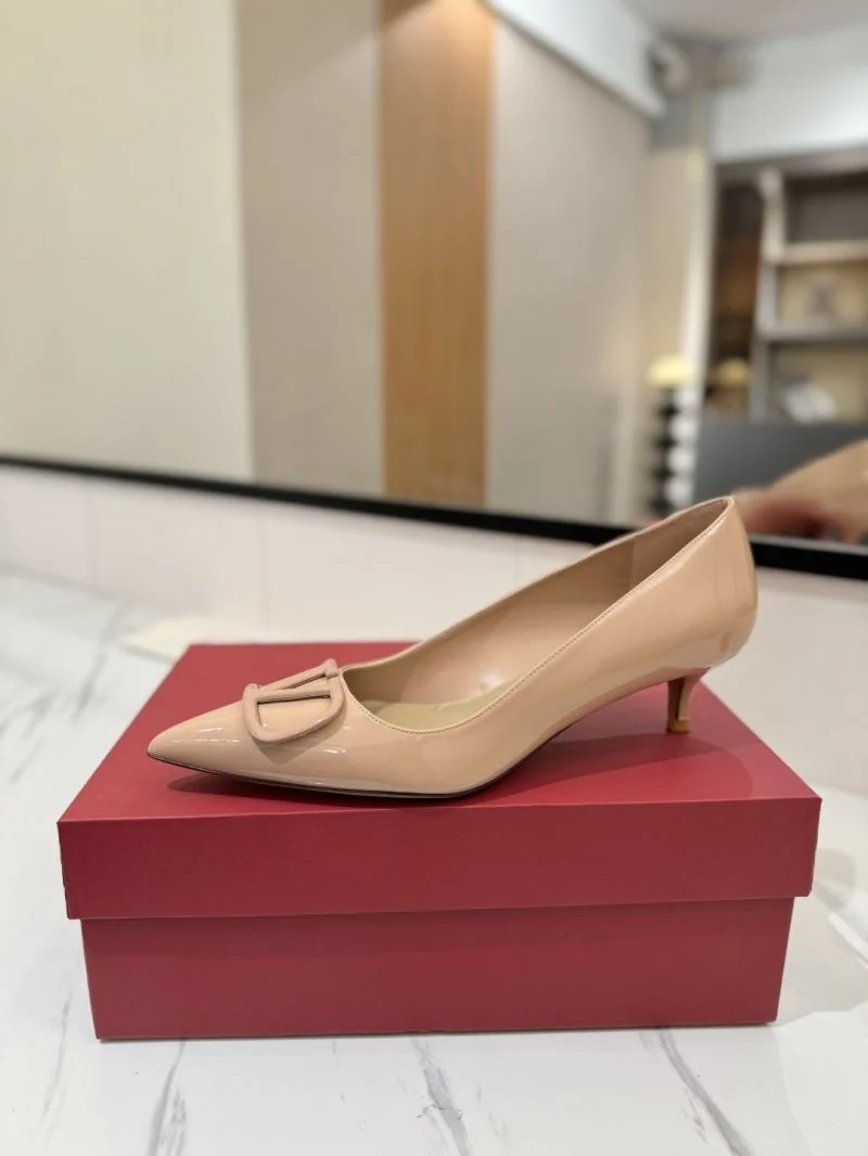 Bold Valentino Heeled Shoes 36744