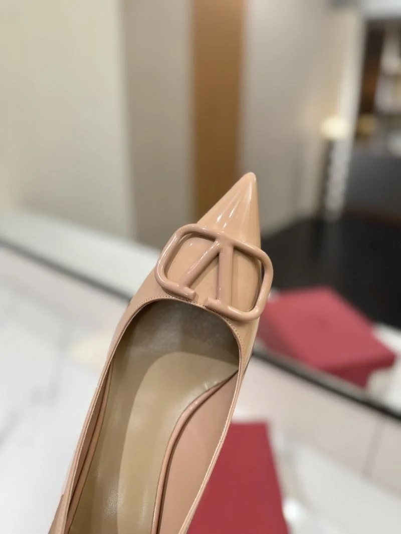 Bold Valentino Heeled Shoes 36744