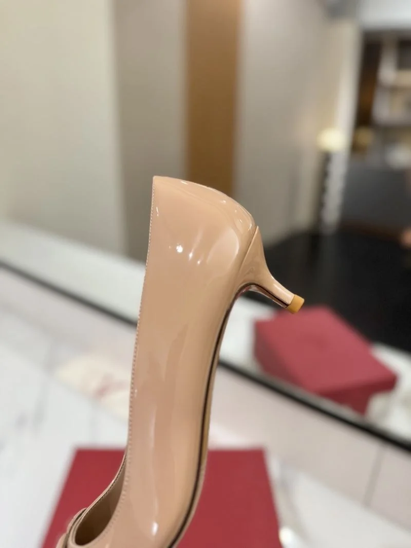 Bold Valentino Heeled Shoes 36744