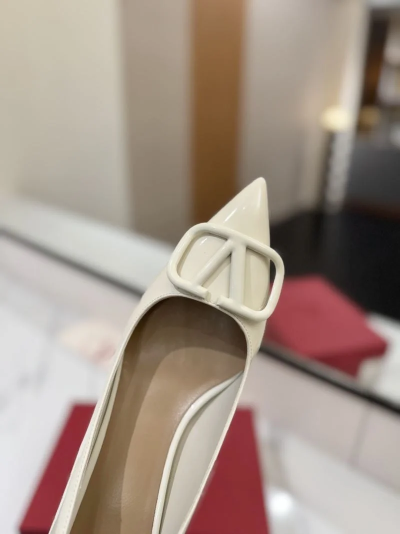 Valentino Heeled Shoes Bold 36741