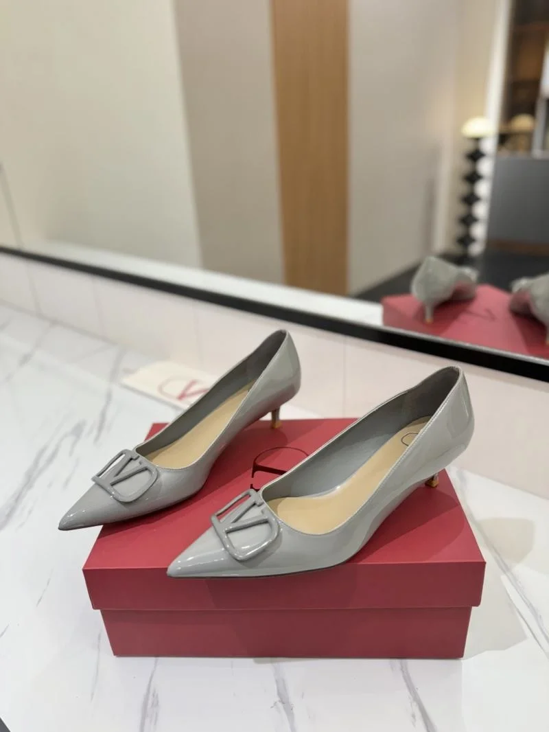 Affordable Valentino Heeled Shoes 36722
