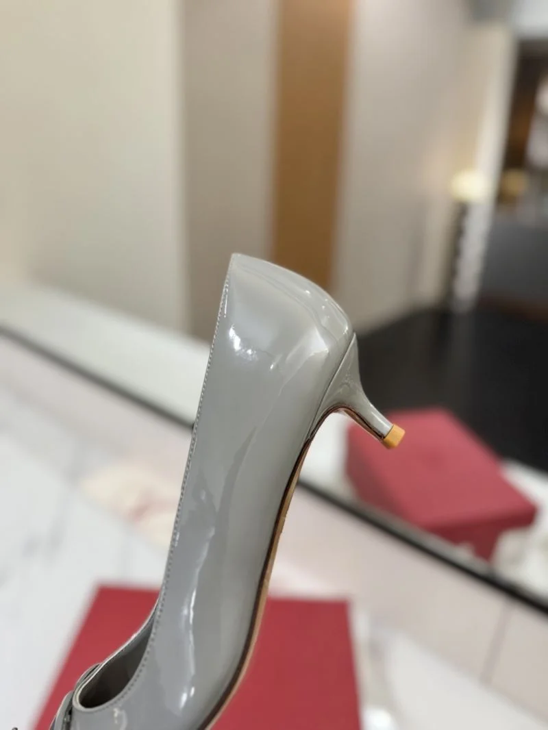 Affordable Valentino Heeled Shoes 36722
