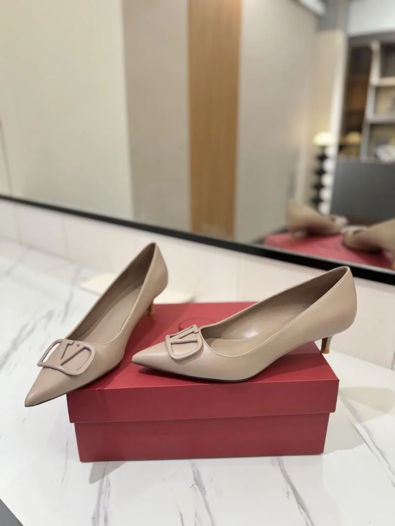 Packable Valentino Heeled Shoes 36719