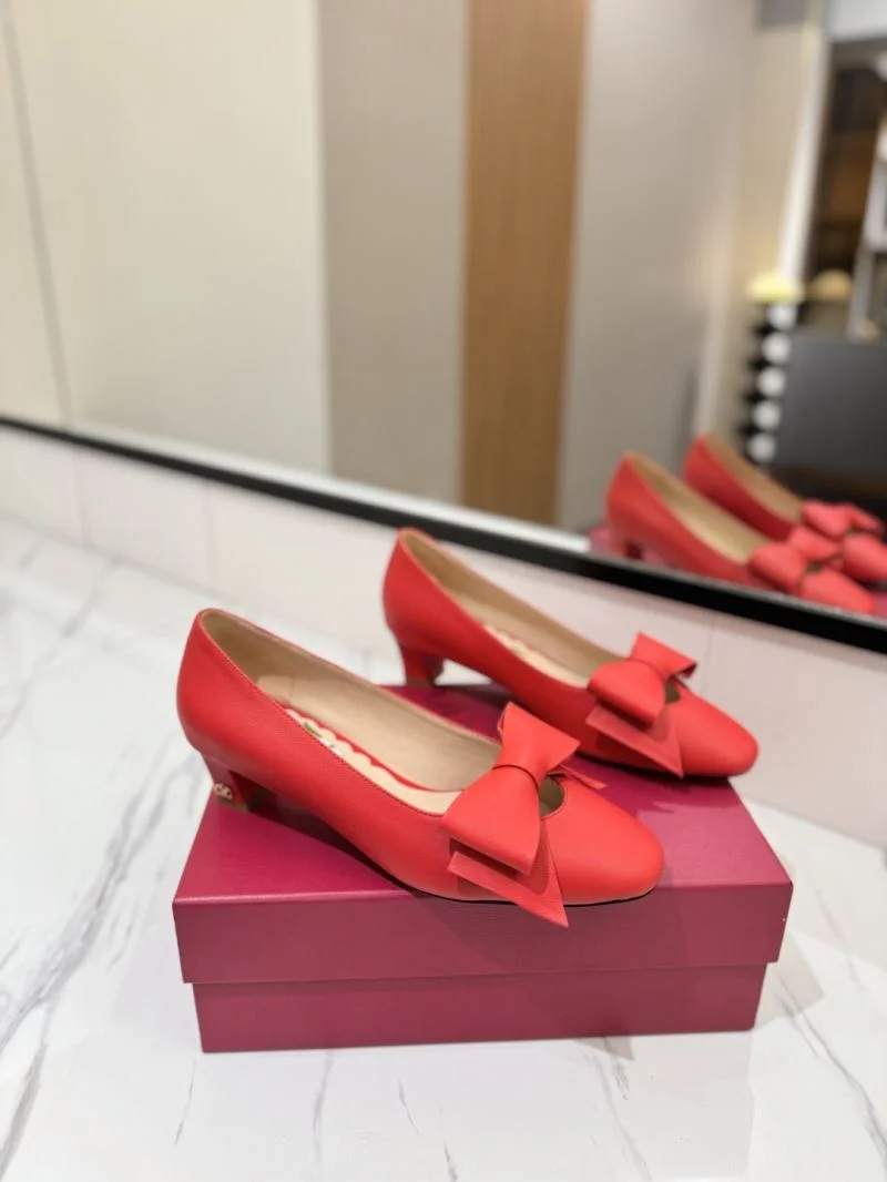 Valentino Heeled Shoes Lightweight 36710